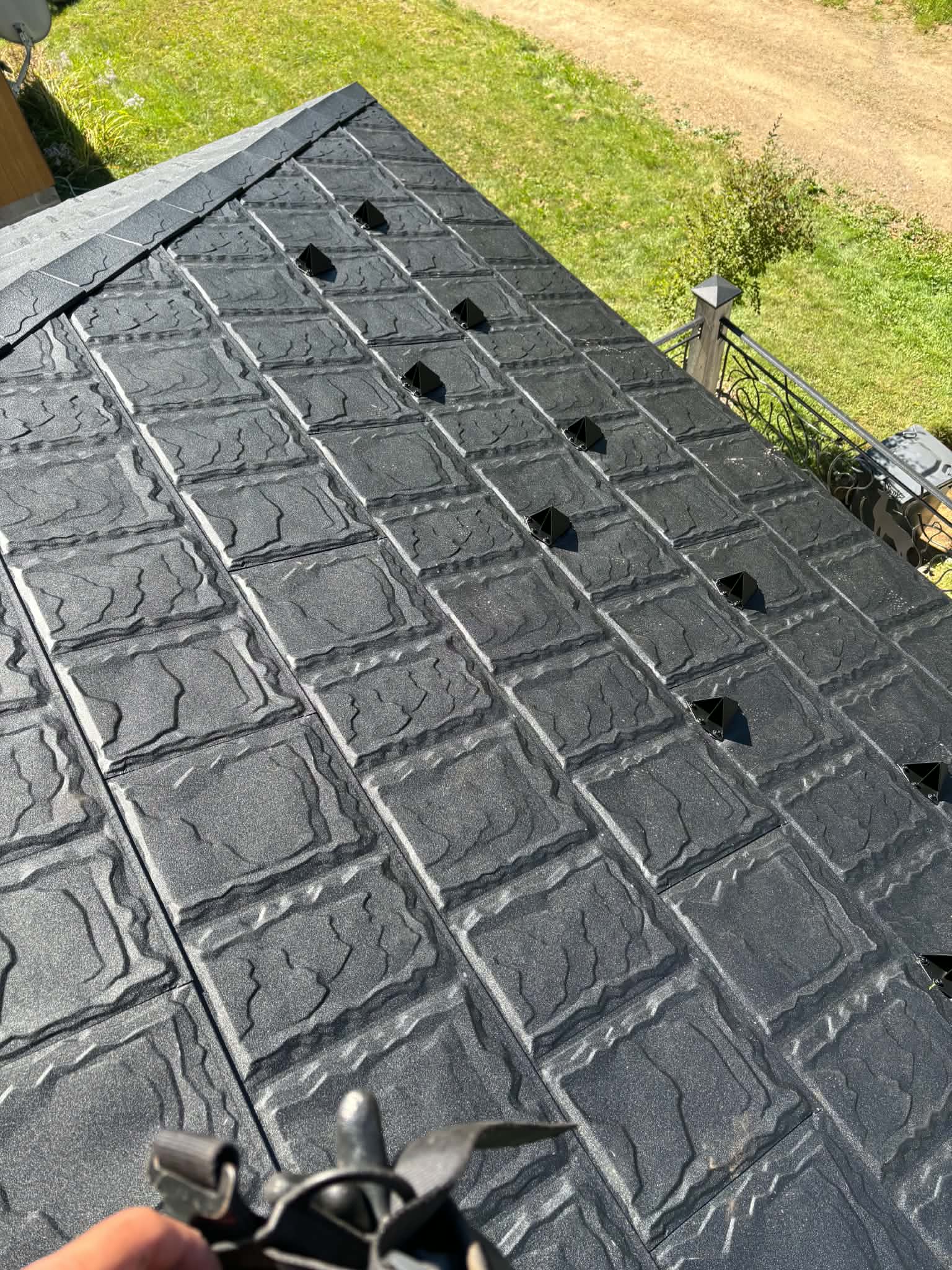 Completed ROOFNOW metal roofing project in Ontario